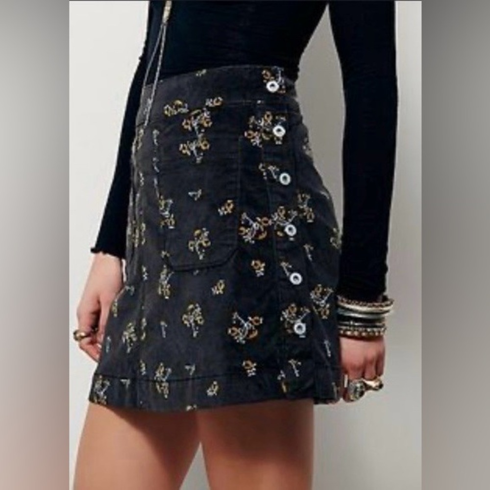 Free People Floral Velour Velvet Skirt Size 0